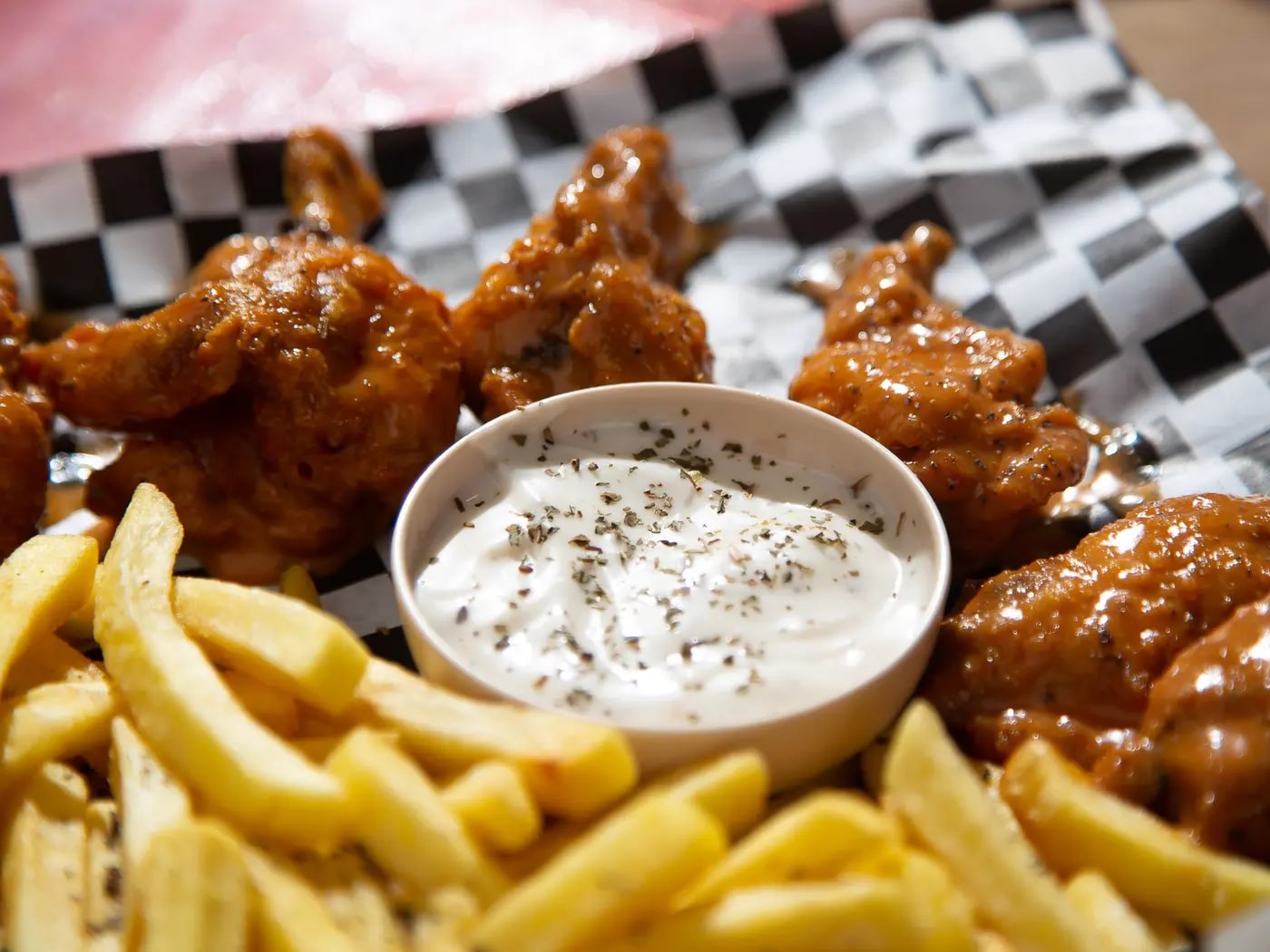 Buffalo Wings with Fries